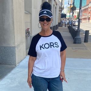 Meet your Posher, Ginger